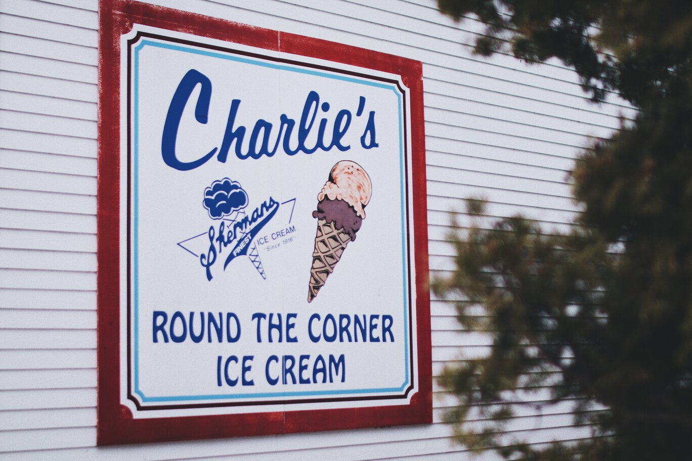 ice cream shop sign